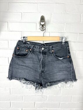 Levi’s Button Fly Denim Cutoff Shorts Size 29